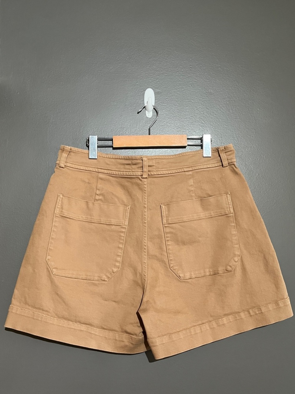 Everlane The Way High Twill Canvas Short - Picture 3 of 8